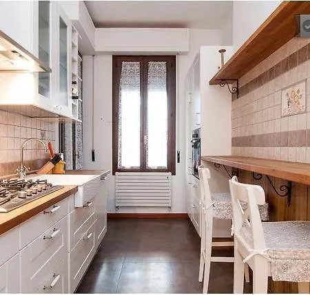 Vela Maison *